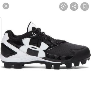 Women's Under Armour Softball cleats